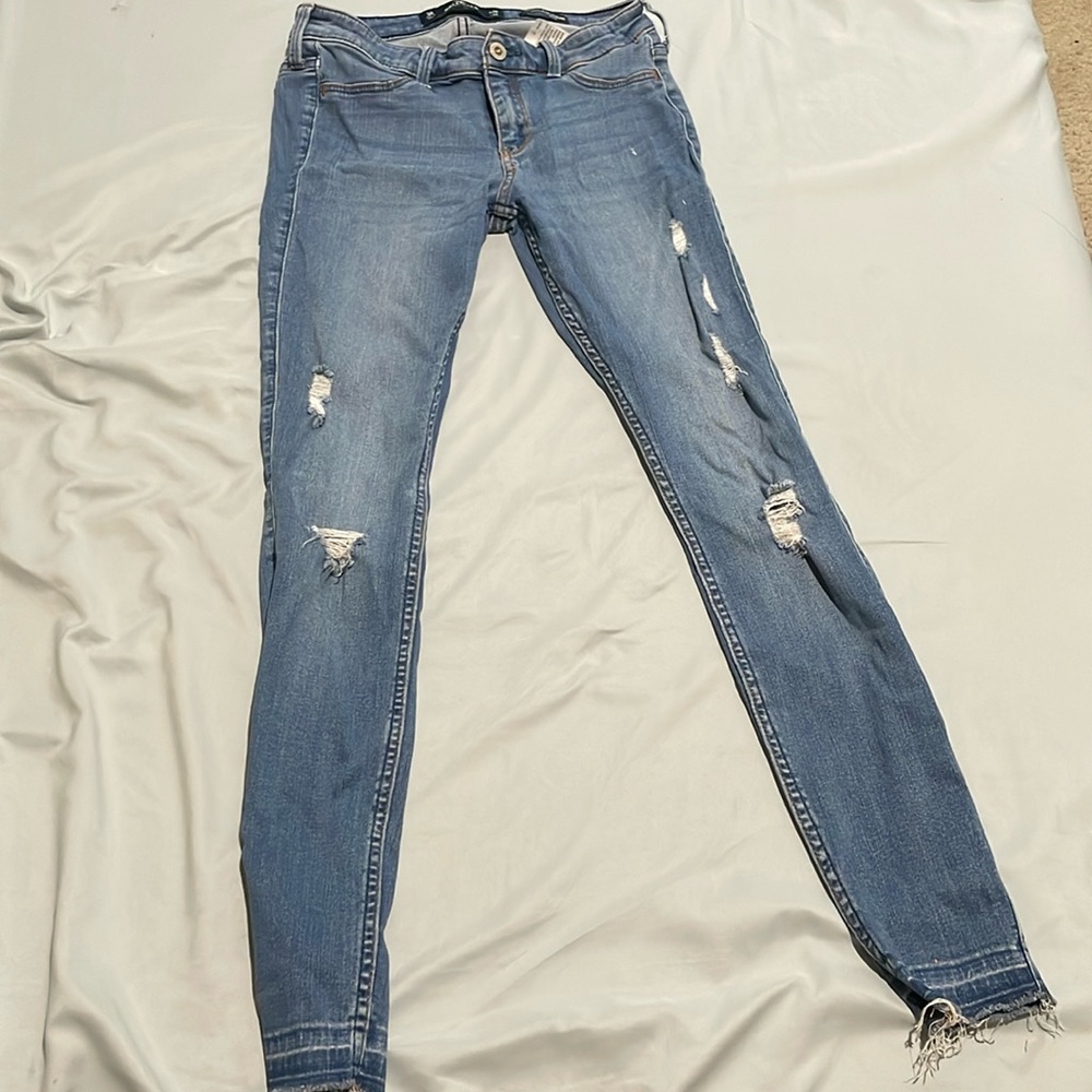 Hollister jeans
